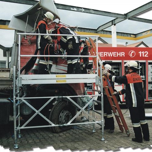 MUNK Rettungstechnik Arbeitsplattform für Lkw- und Busrettung Gerüstbauweise
